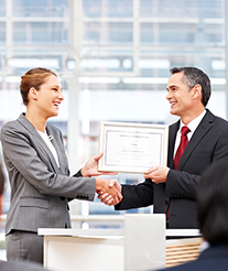 中文标签审核设计